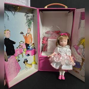 Madame Alexander Eloise Ultimate Tea Party Trunk Set - Rare